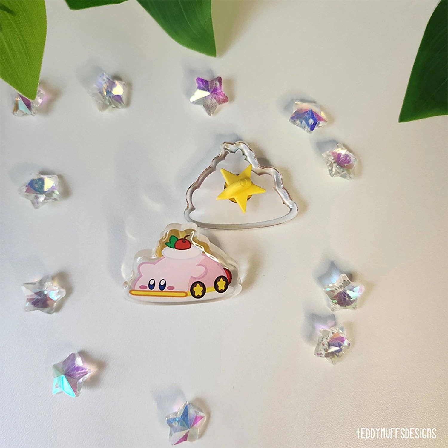 Teddymuffs Designs – wholesale Lapel pin/button – Kirby Car Cake Acrylic Pin (Game-Inspired)1