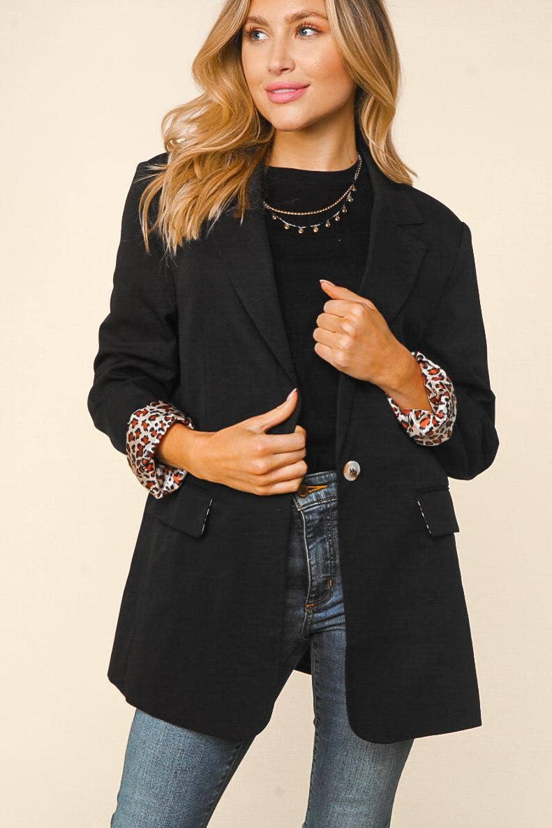 Promenade – Engroshandel Blazer - Dame – PLUS SORT SKRÆDDERSYET KRAVE OG REVERS BLAZER MED ENKELT KNAP3