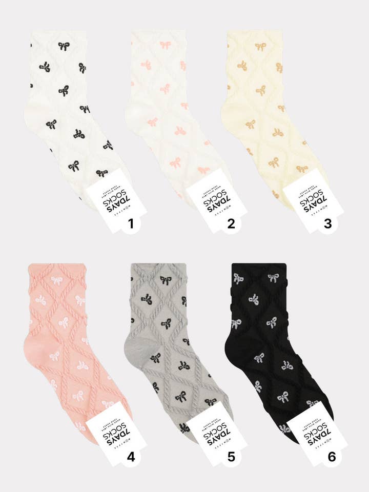Damen-Crew-Socken mit romantischer Schleife - Hergestellt in Korea für den Großhandel von 7DAYSSOCKS