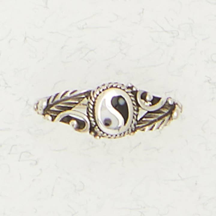 Nirvana - Wholesale Cocktail/Statement Ring - Sterling Silver Ring - Yin Yang