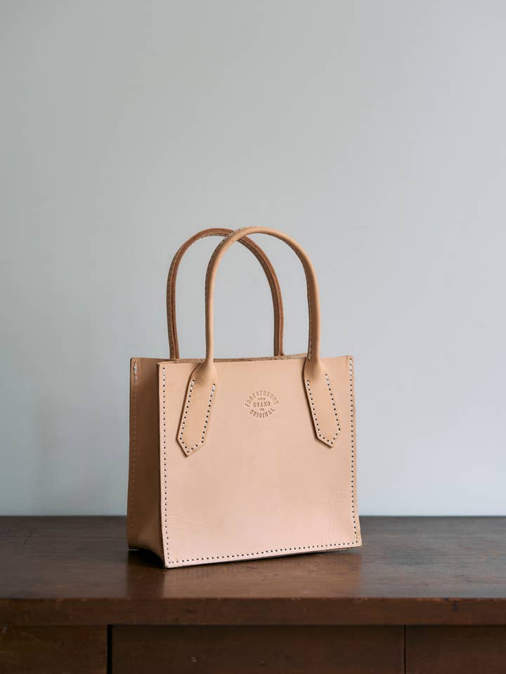 Leather Dock Bag, Bebe Veg Tan for wholesale by FORESTBOUND