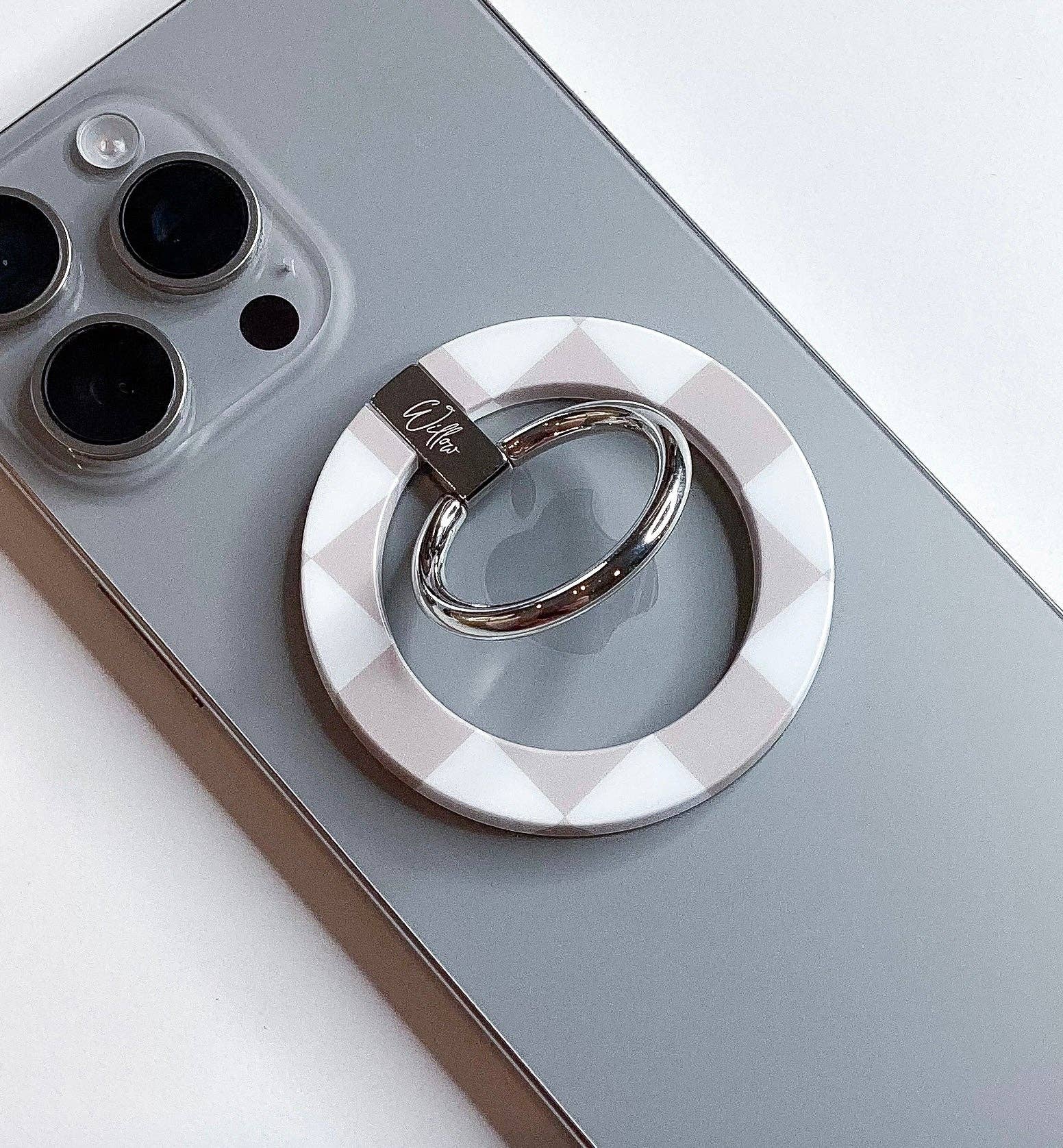 Willow Cases – Großhandel Handy-Grip – Beige Boho Check MagSafe Telefonring1