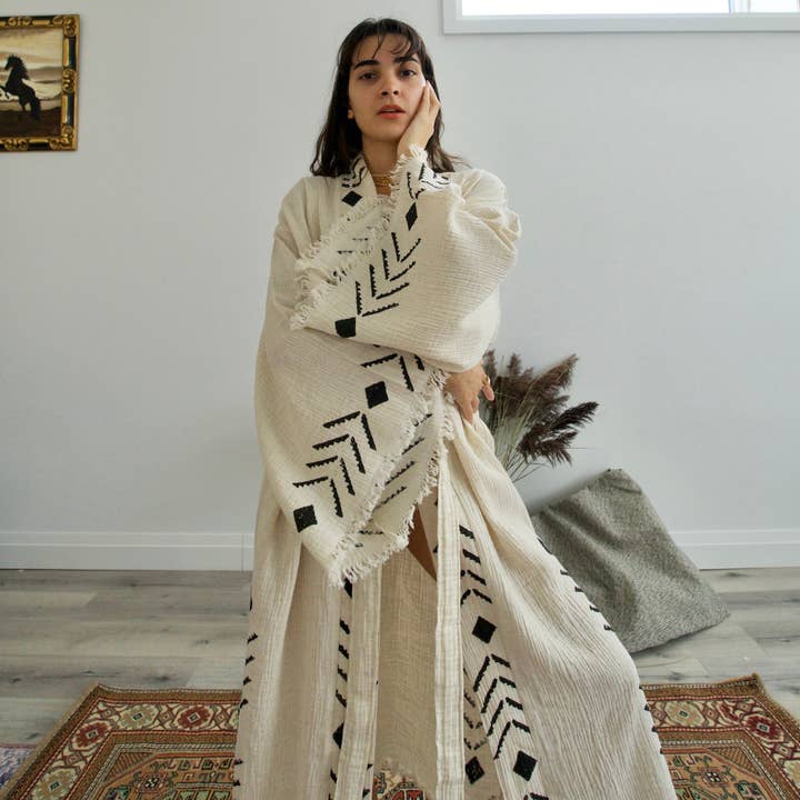 Le Kimono Aigle pour la vente par AstraWander