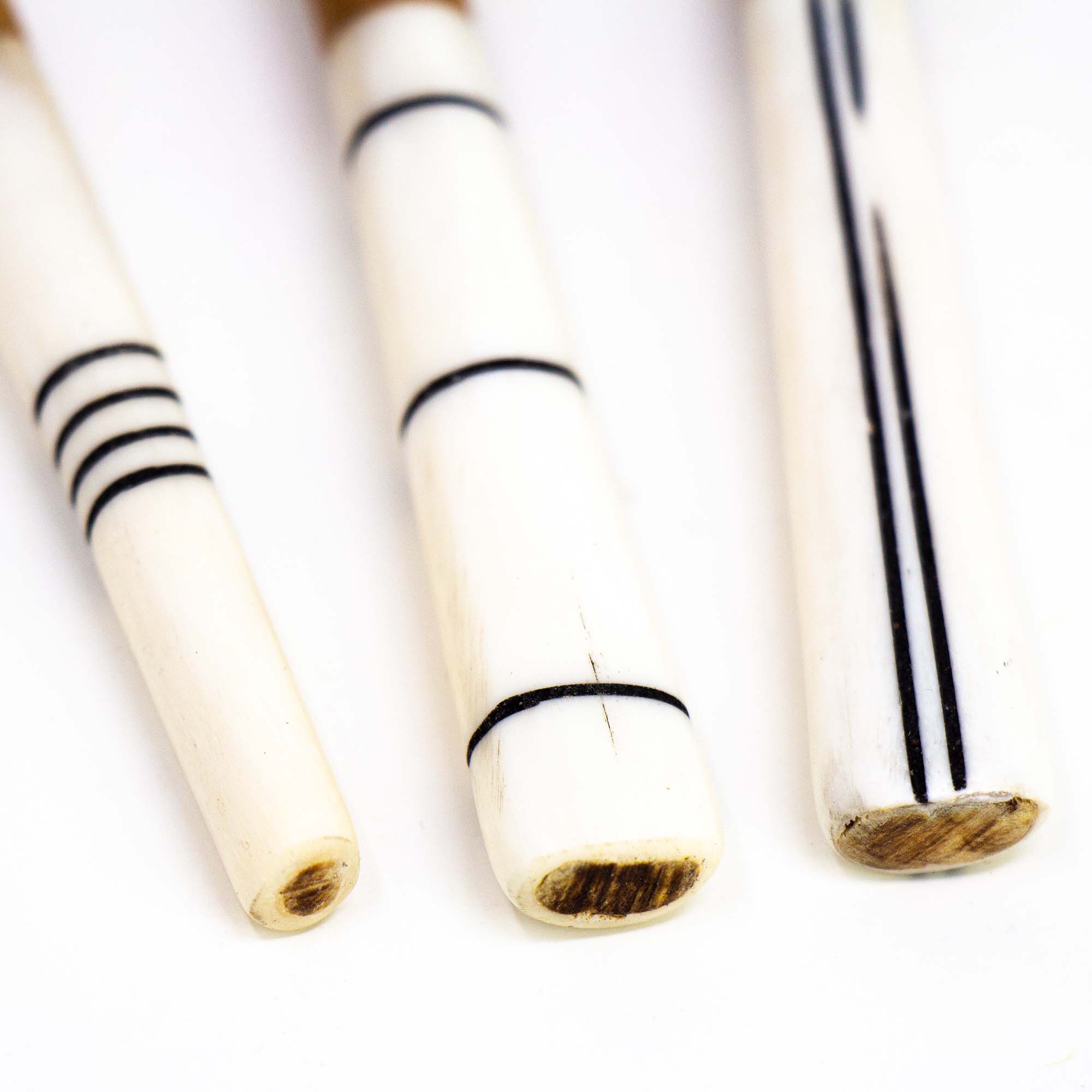 Global Crafts - Venta al por mayor Utensilio para servir - Juego de 3 aperitivos Simple Batik de madera de olivo (tenedor, cuchara, spr8