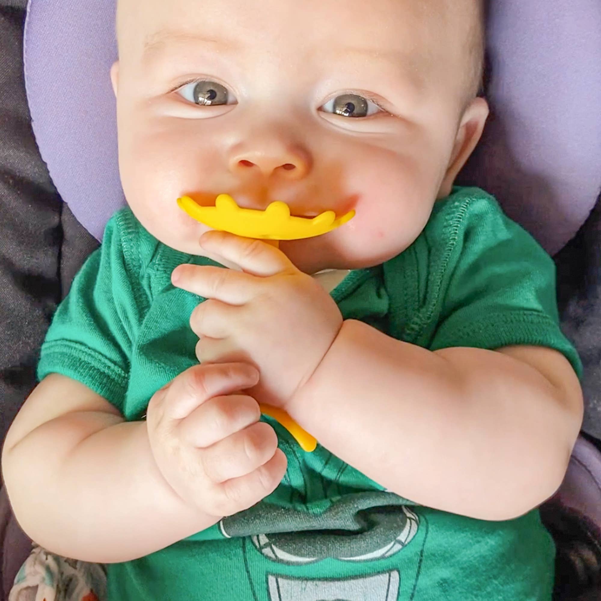 Innobaby on Faire – wholesale Teether (not clip-on) – Baby – EZ Grip Newborn Baby Star Teether / Oral Development Toy7