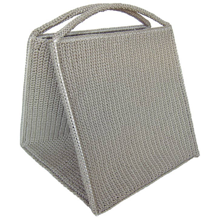 Beige laundry basket for wholesale by Laroom