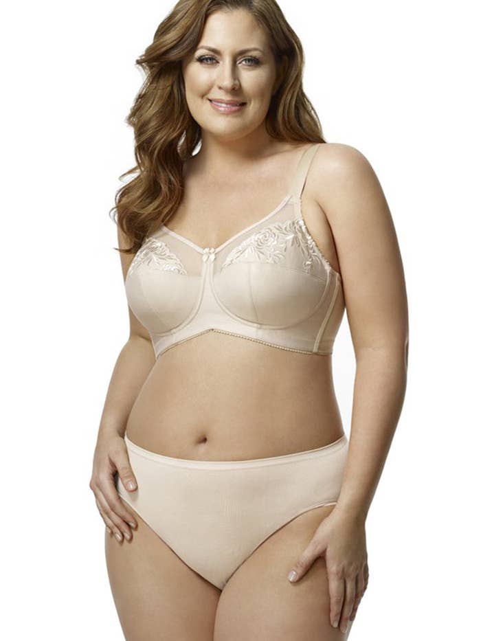 Soutien-gorge souple Back to Basics 1301 Beige pour la vente par Elila