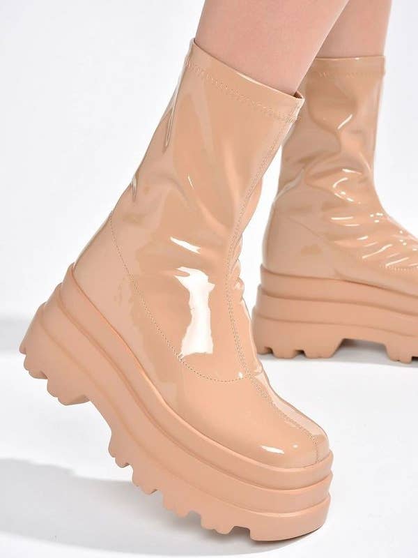 BELUGA-C-NUDA per la vendita all'ingrosso da parte di Apparel Hills