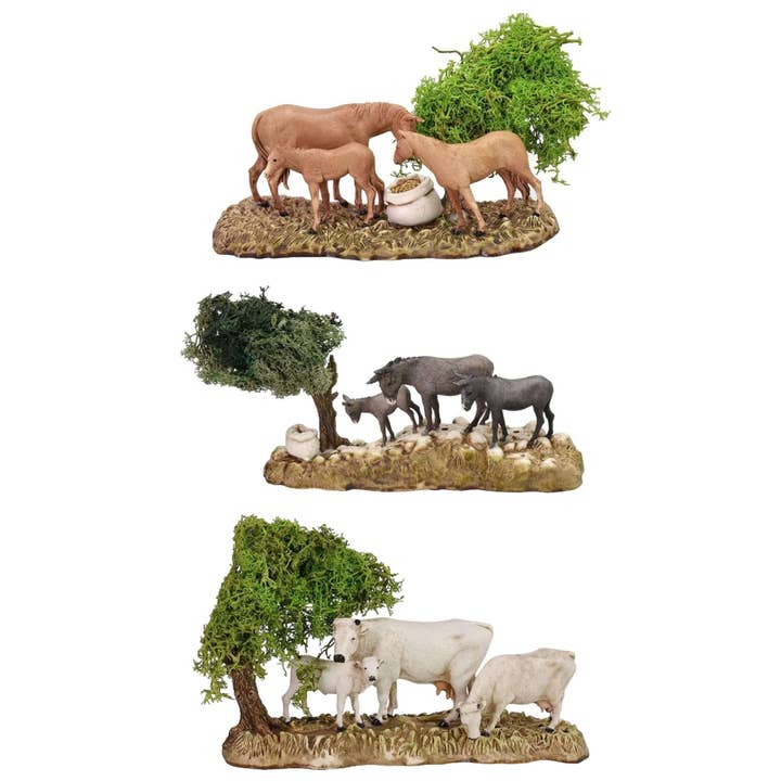 Animal Set With Compact Tree 8 for wholesale by Moranduzzo