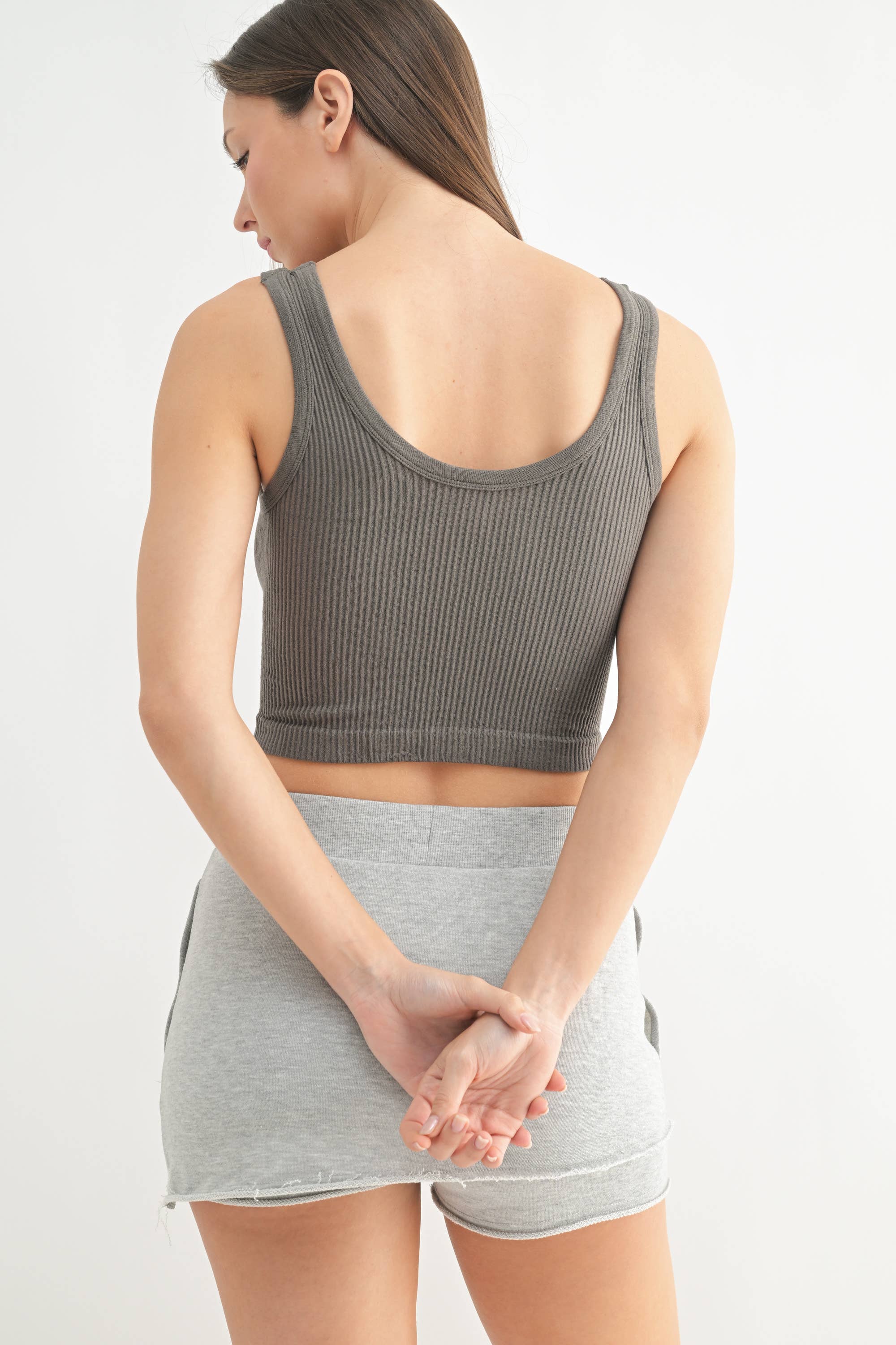 Mono B - Wholesale Tanktop - Dames - Geribbelde naadloze cropped tanktop58