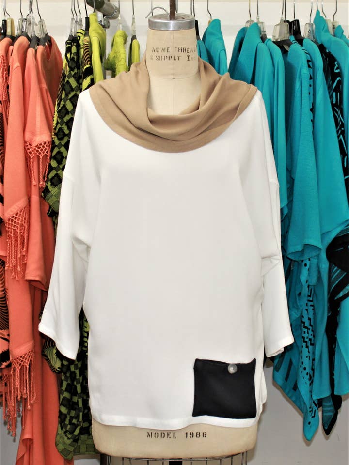 2605 combo for wholesale by DAIRI