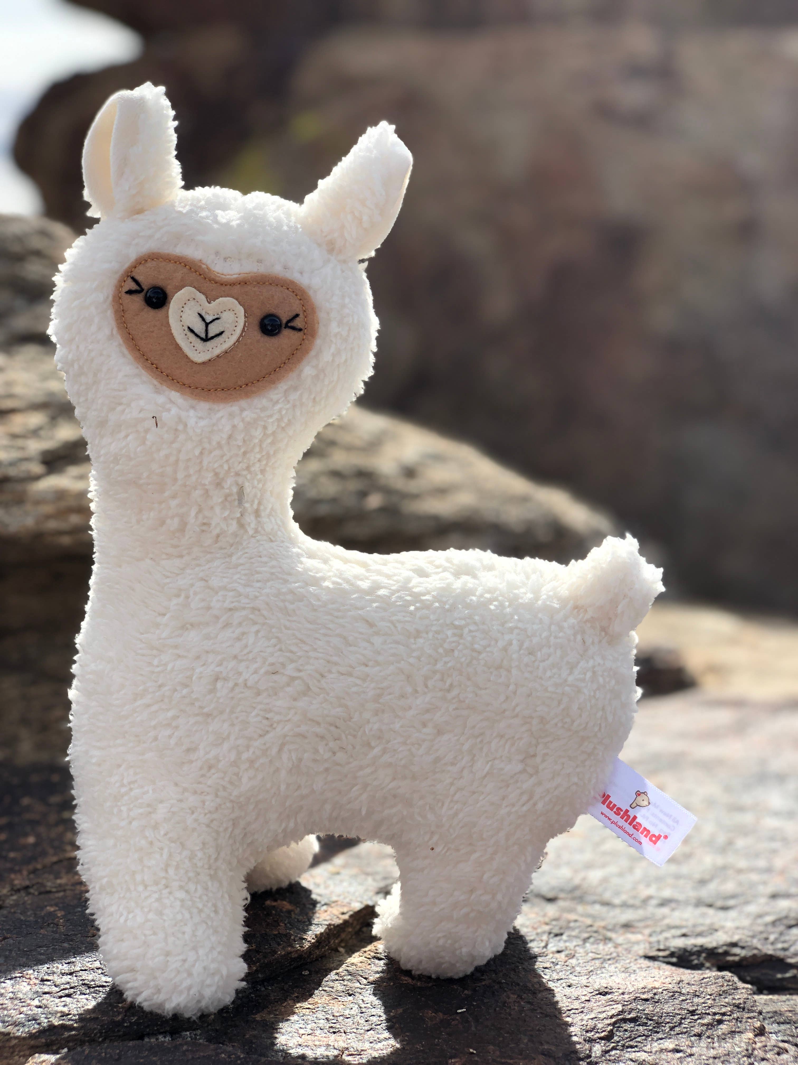 Plushland – wholesale Fyllda/plyschleksaker - Barn och baby – Lana den stående lama 9”3
