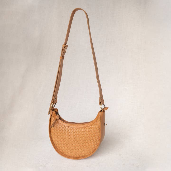 Elevate - Wholesale Crossbody Bag - Women's - Woven Priya Crossbody | 3-in-1 Leather Crossbody5