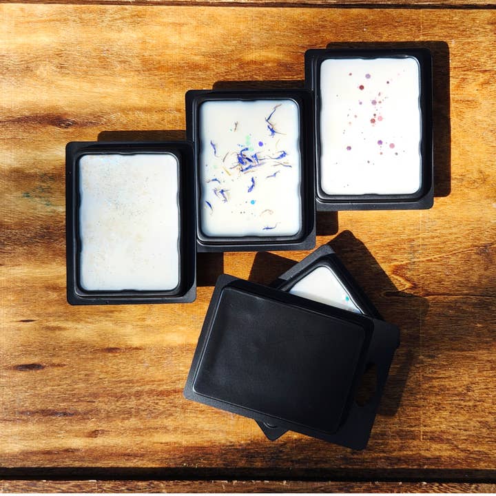 Soy Wax Melts for wholesale by Lavish Bath Creations