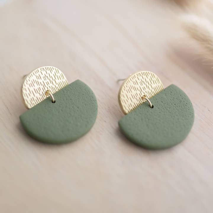 Boucle d'oreille argile | sauge + simple | Southwest Collection pour la vente par Hazel n Blue