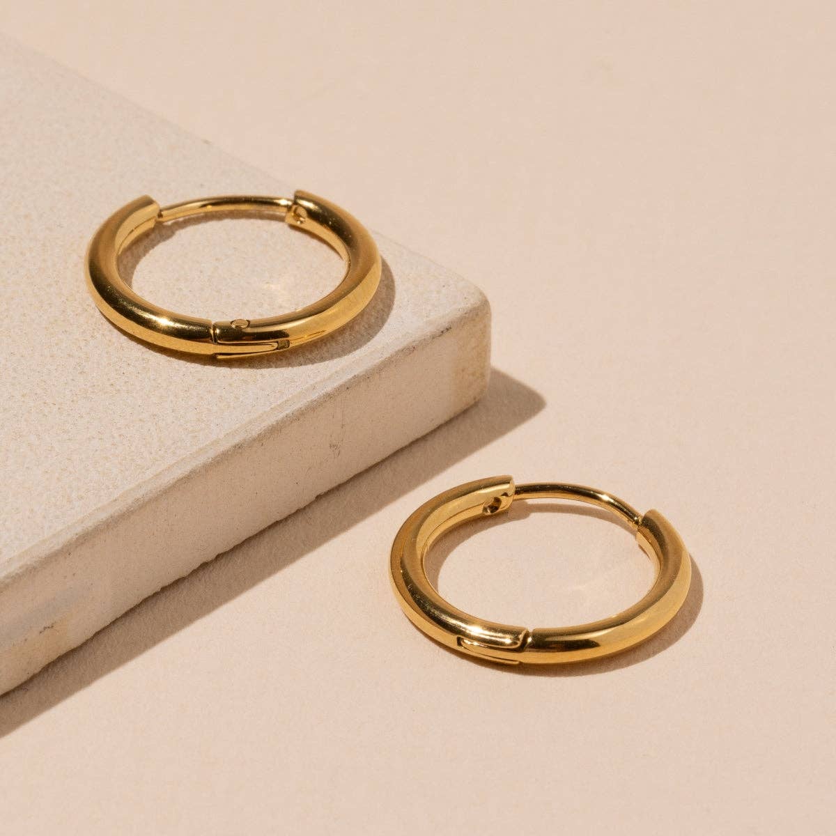 Frem - Wholesale Huggie Earrings - 18K Gold Plated Stainless Steel Huggie Earrings2