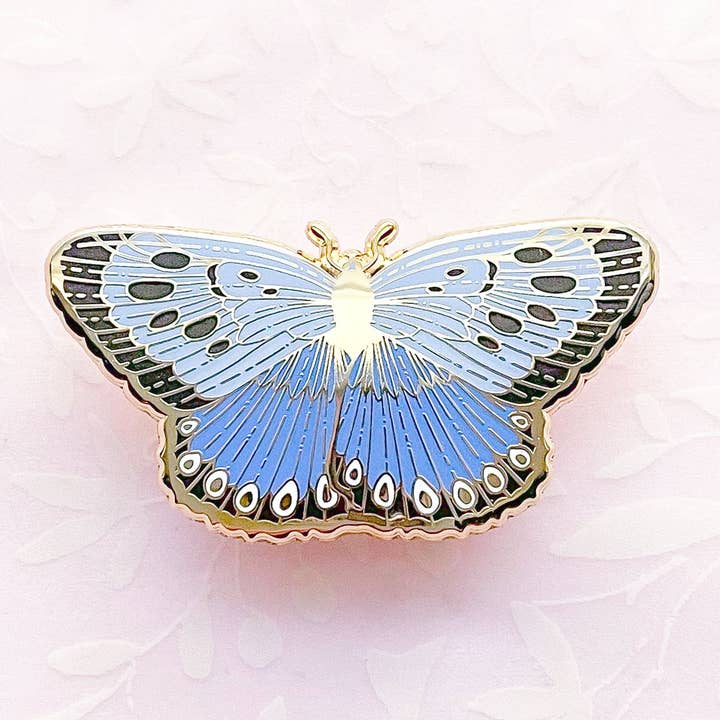 Alum and Ink - Venta al por mayor Botón/prendedor - Rosa esmaltada grande con forma de mariposa azul (Phengaris arion)3