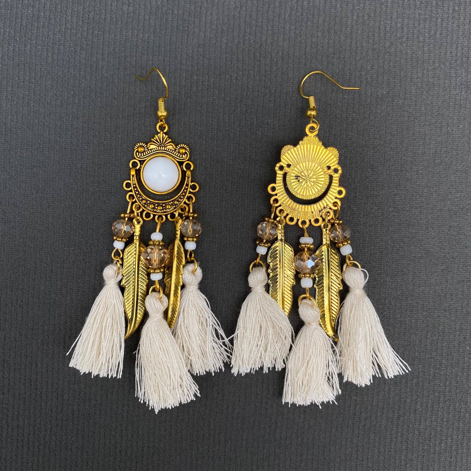 Mio Queena - Vente Boucles d'oreilles pendantes - Boucles d'oreilles pendantes à pampilles blanches de styles variés13