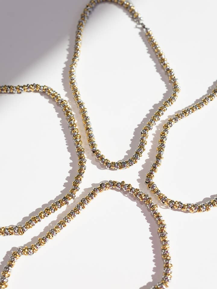 Mollie Halskette aus gemischtem Metall für den Großhandel von BELJOY