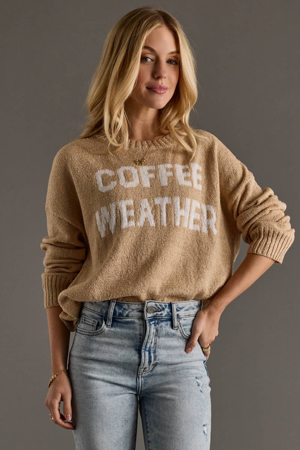 Panache Apparel Co. - Vente Pull en maille – femme - Pull léger couleur café Tan & Ivory pour temps frais1