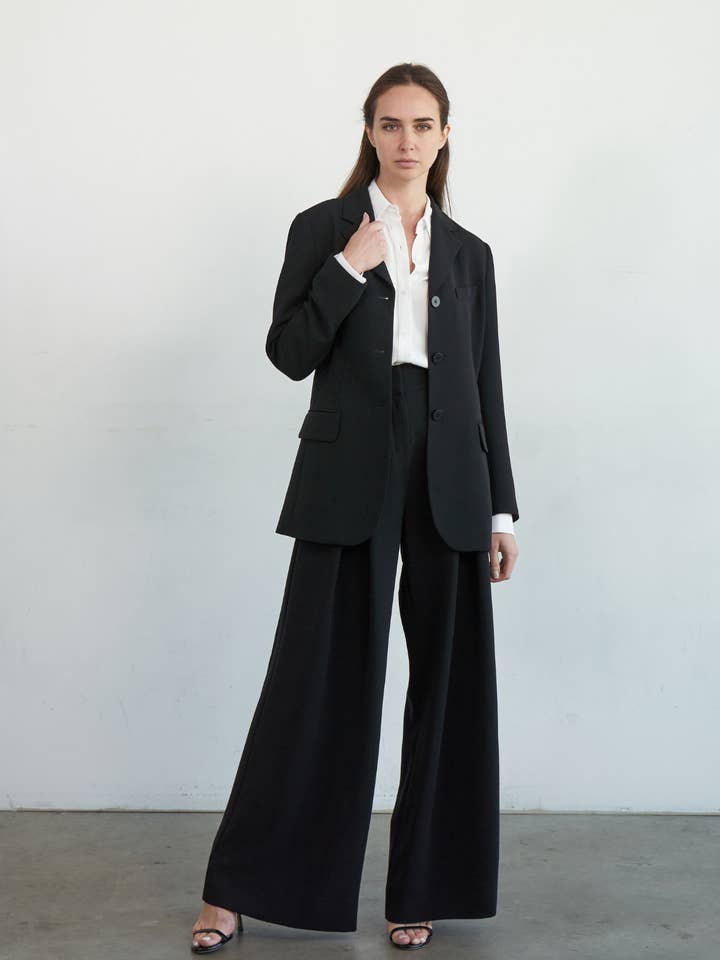 Carrie Suiting Jacket in Crepe for wholesale by Phoebe Jon