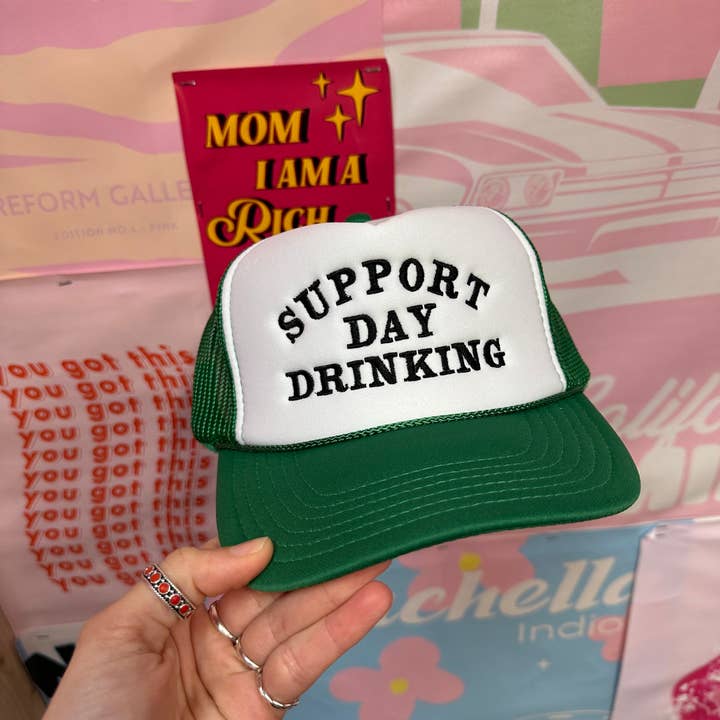 Happy Hour - Vente Casquette de camionneur – femme - Chapeau Tucker vert Support Day Drinking