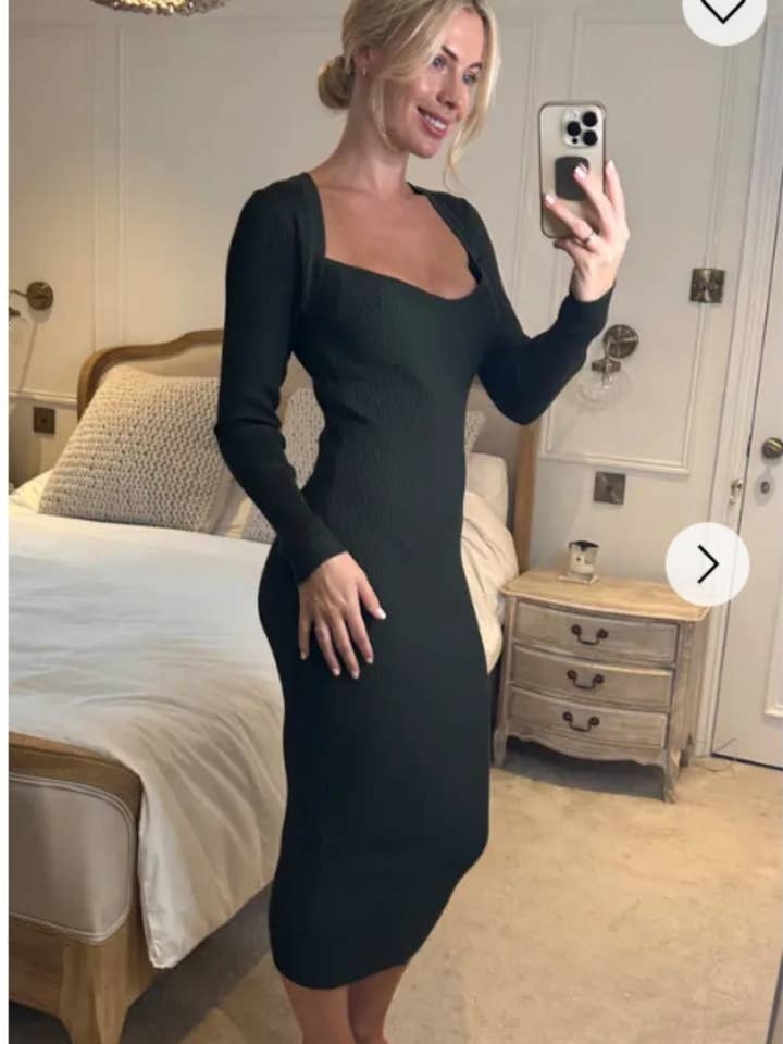 CY FASHION. LONDON – wholesale Dress – Women's – Soft Knitted Ribbed Midi Bodycon Dress Long Sleeve In Green2