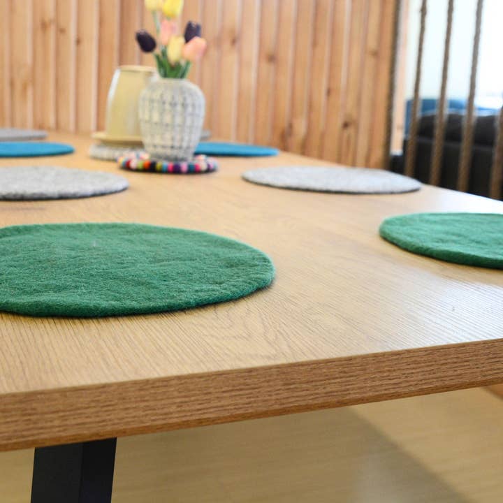 Woollyfelt - Wholesale Placemat - Set of 4/6 Round Merino Wool Felt Placemats, Heat Resistant5