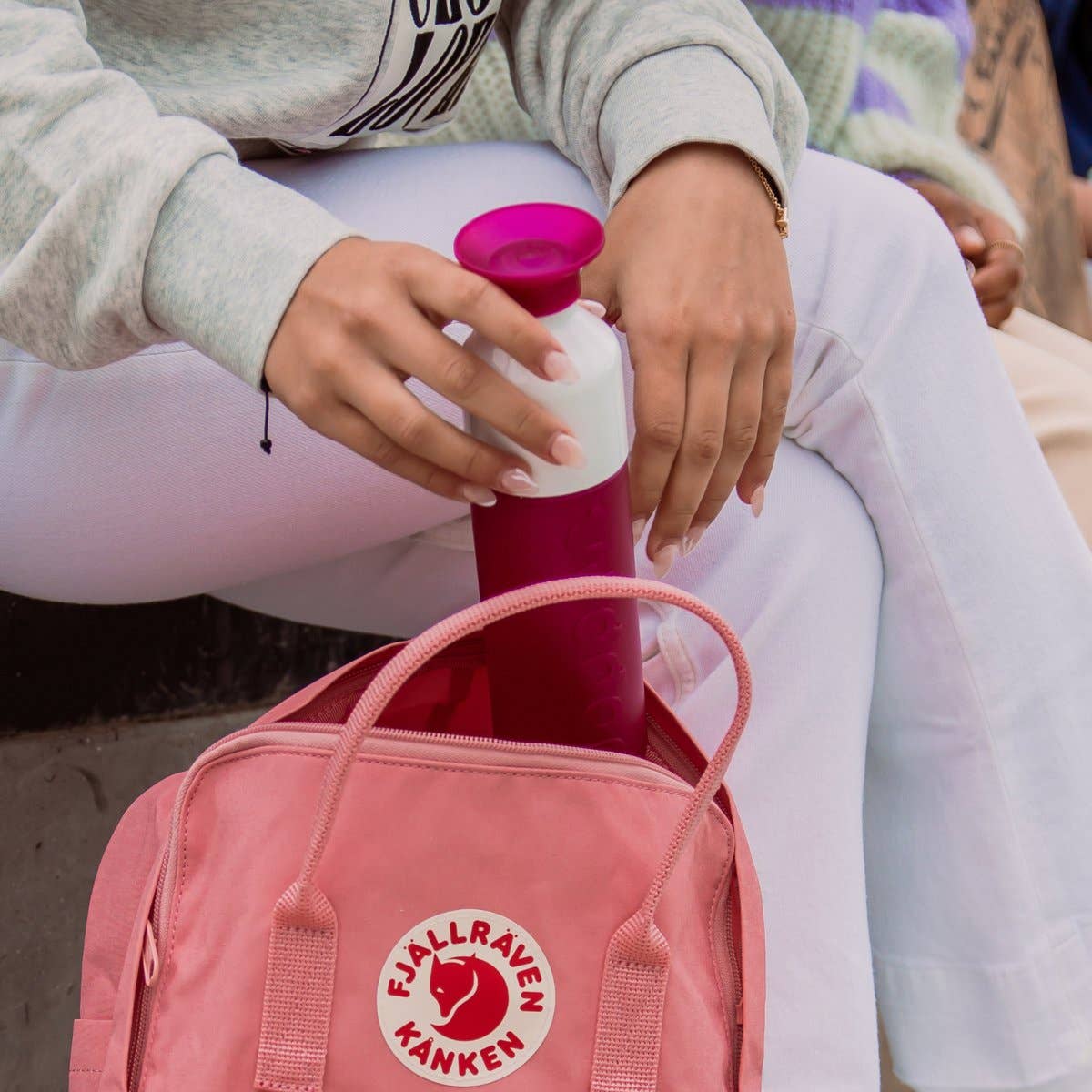 Dopper - Wholesale Water Bottle - Dopper Original Reusable Water Bottle - Neon Light (4x3 pcs)7