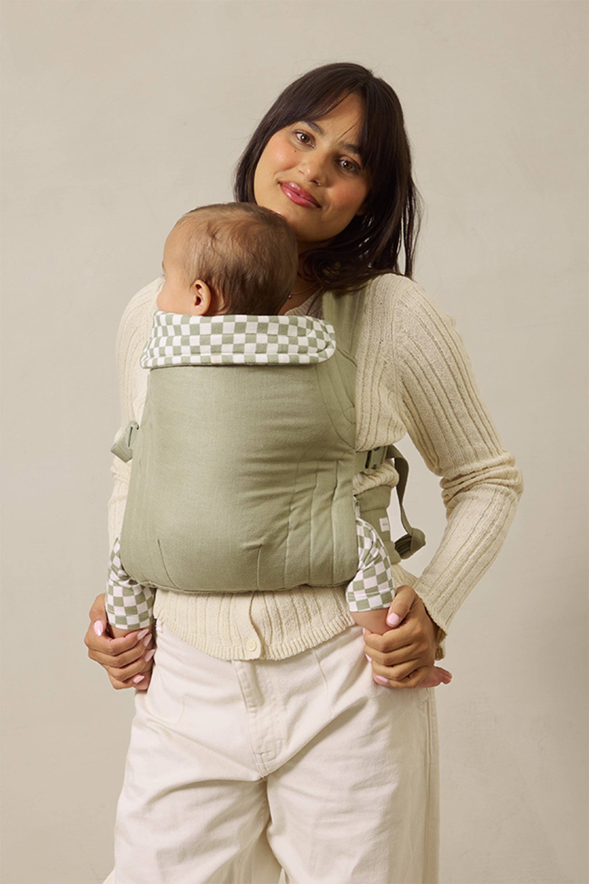 Solly Baby - Wholesale Baby Carrier - Sage Chequer Buckle Carrier4