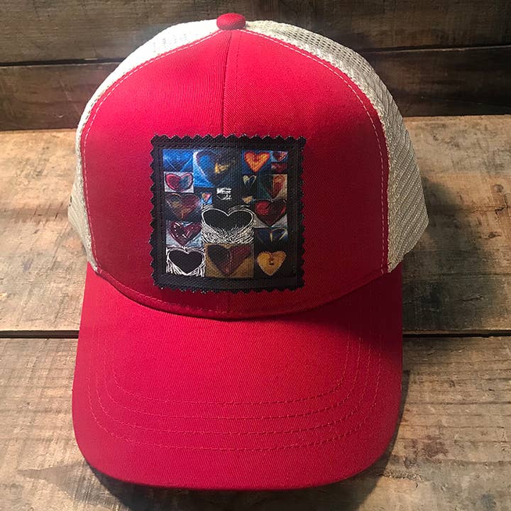 Love Amore Agape truckerhoed van biologisch katoen voor wholesale door Dharma Love