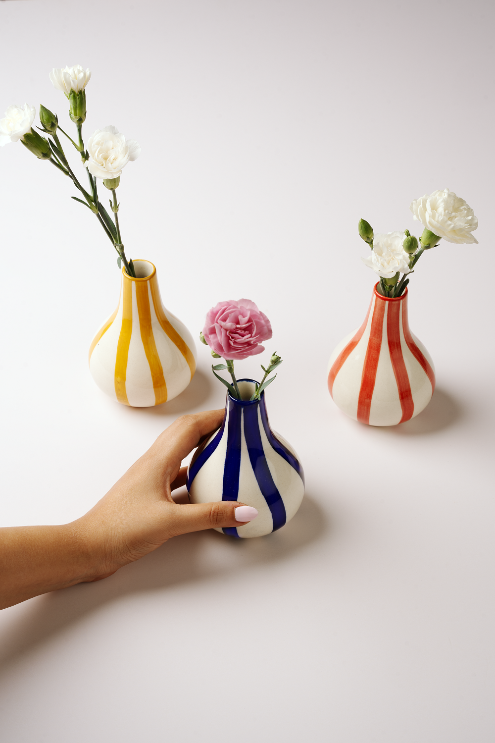 Casa Amarosa - Wholesale Vase - Ceramic Stripe  bud vase, Yellow-  3.5 x 3.5 x 4.75 Inches3