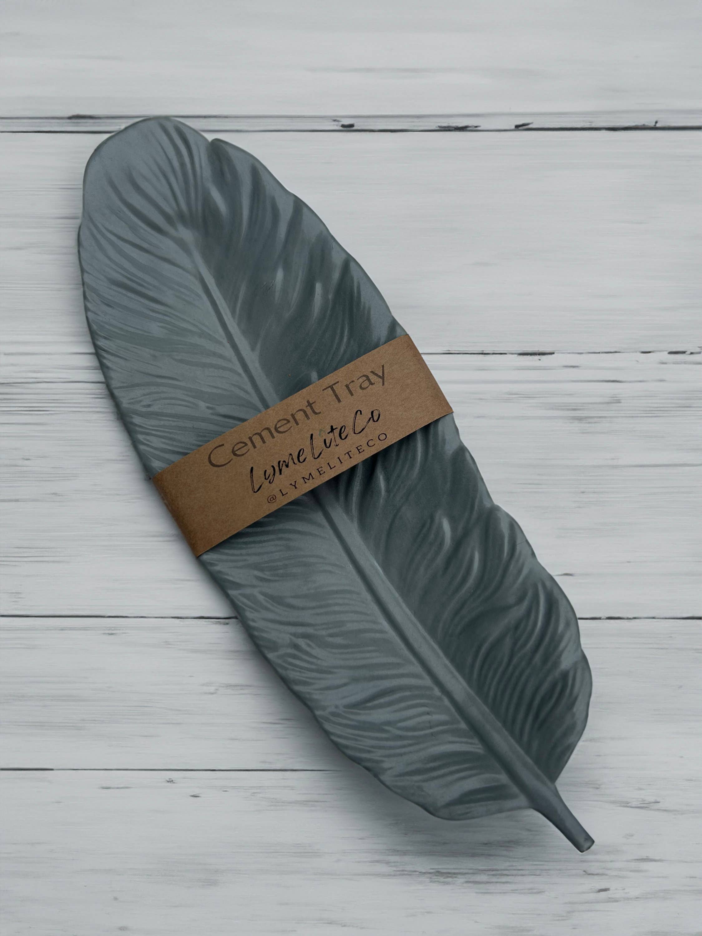 Lymeliteco - Wholesale Decorative Tray - Feather Concrete Tray | Elegant Feather Trinket Tray3