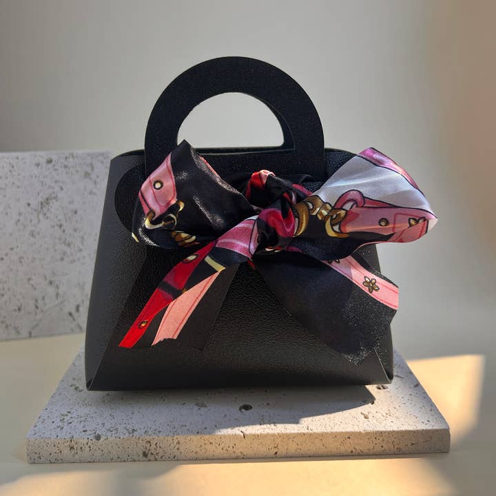 COSMOS - Wholesale Gift Bag - Mini Gift Pouch Bag Original Elegance PO81001-1002