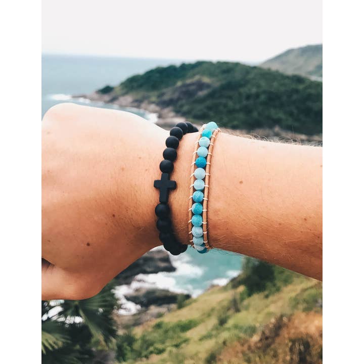 Elevated Faith - Wholesale Beaded Bracelet - Classic Black Cross1