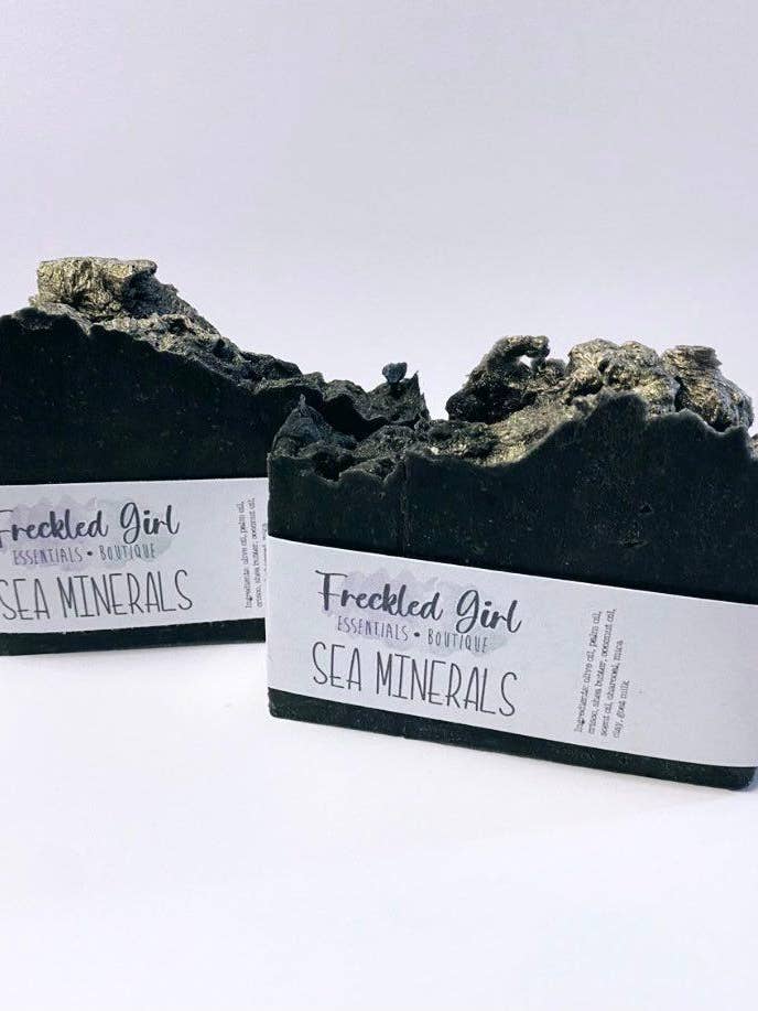 Savon au lait de chèvre Sea Minerals pour la vente par Freckled Girl Essentials