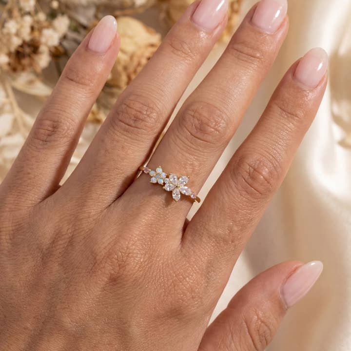 Guldbelagt Cz Blomster Ring for engroshandel hos The Looks by Fame Accessories