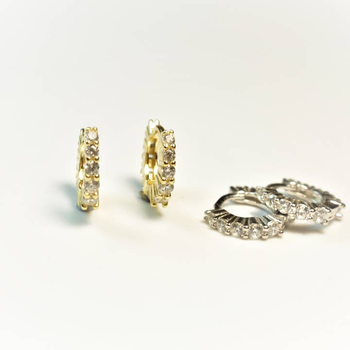 hoop earrings - cartilage hoops - dainty hoop earrings for wholesale by Diat