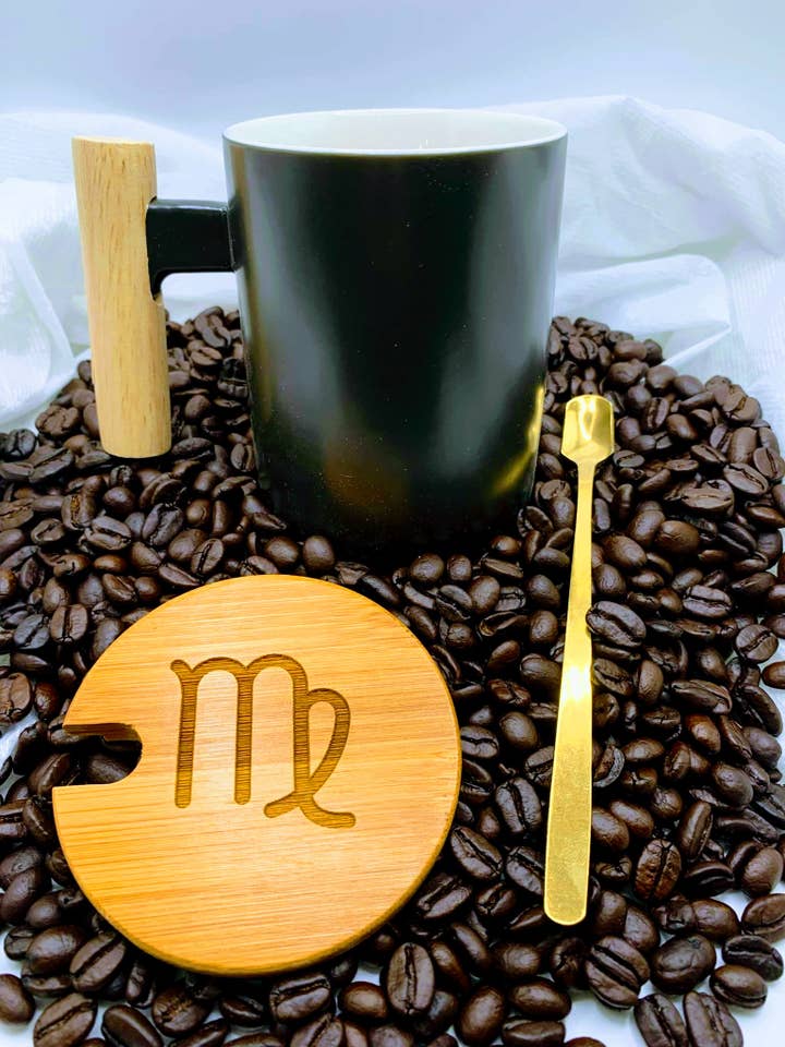 Tazza da caffè con segno zodiacale Vergine con coperchio e cucchiaio in bambù per la vendita all'ingrosso da parte di Zodiac Girl Coffee Comapny
