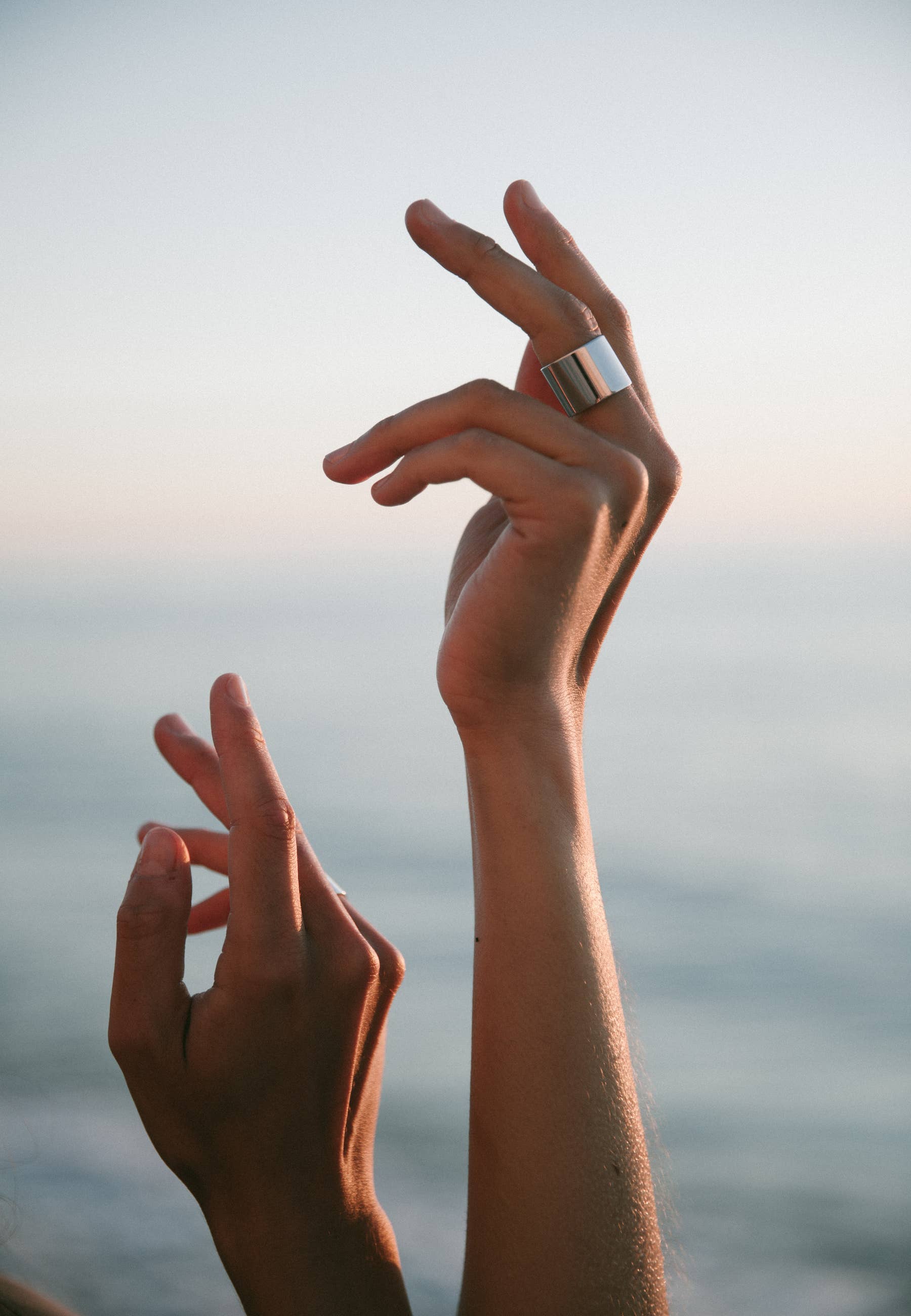 CHO - Wholesale Band/Stacked Ring - Unisex Extra Large Circle Ring3