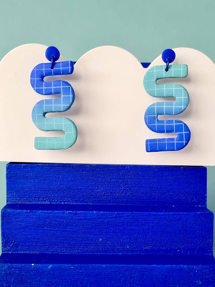 Boucles d'oreilles en argile polymère faites à la main vertes et lilas en 4 styles (Copie) pour la vente par Mono