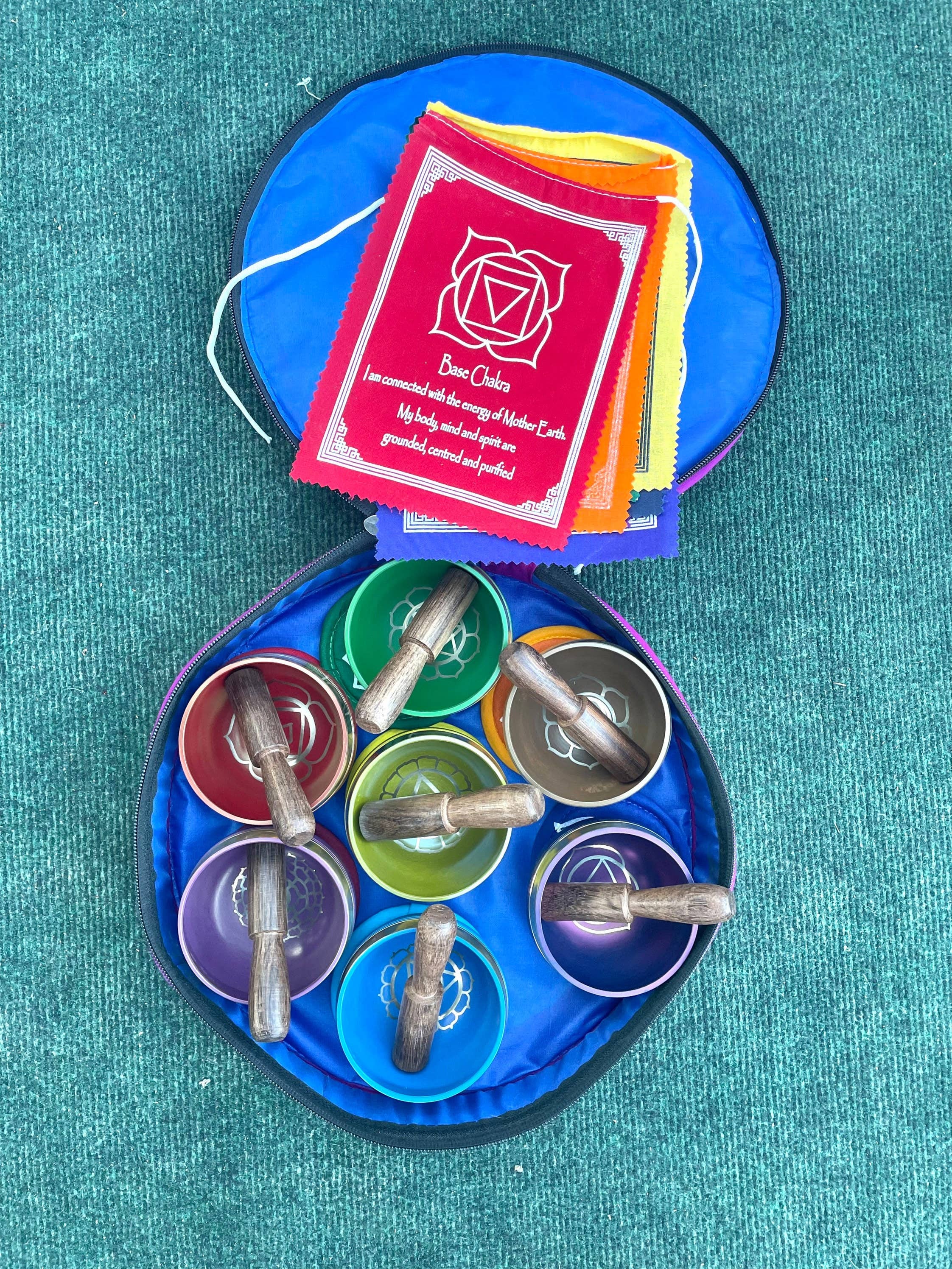 Like International – wholesale Meditationsprodukter – Chakra ljudskålset med gratis böneflagga4