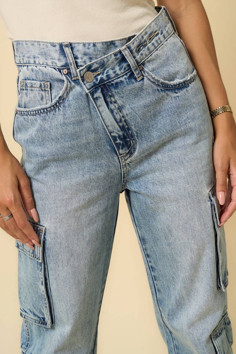 Wholesale CROSSOVER RELAXED CARGO JEANS for your store - Faire
