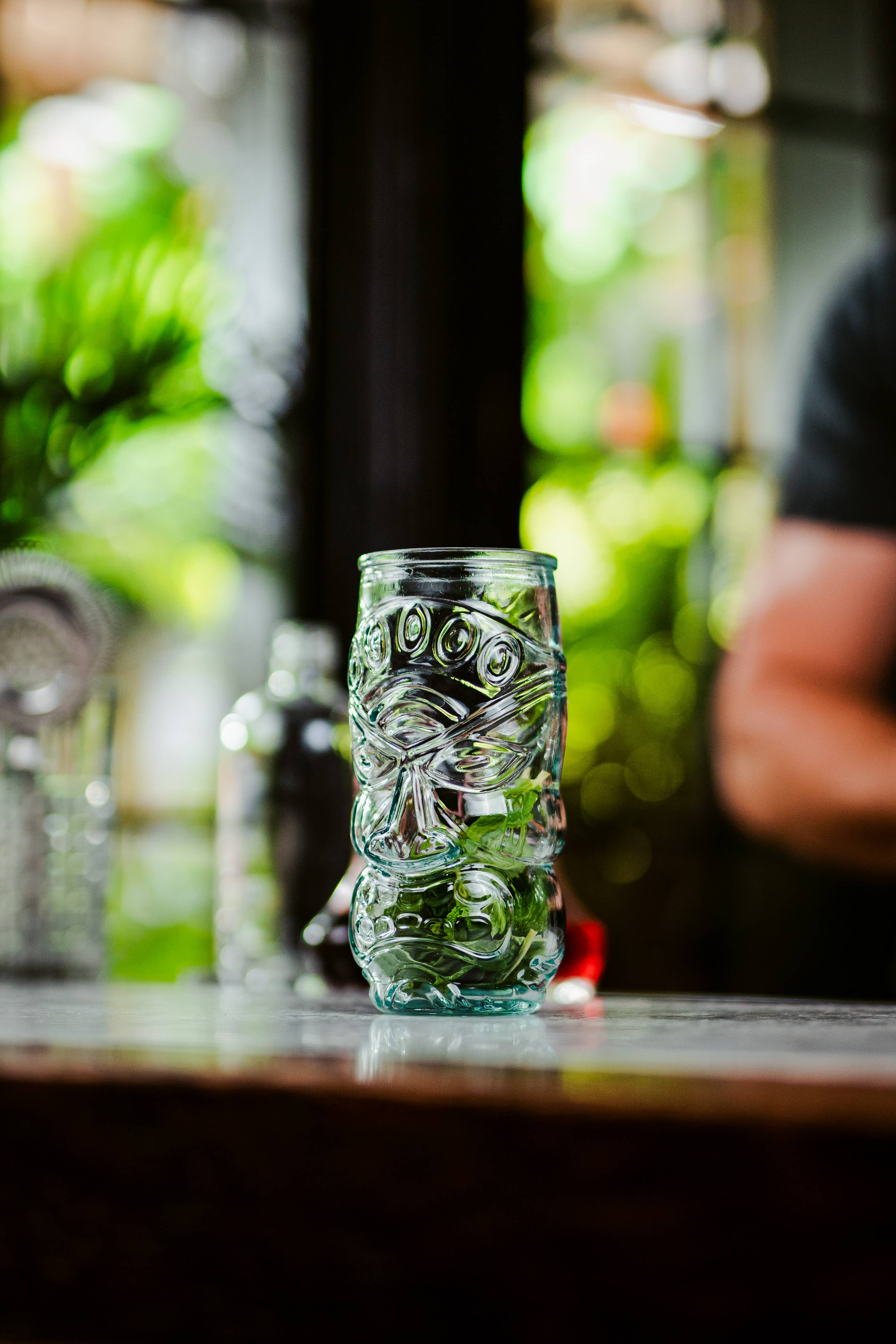 Hospitality Glass – wholesale Cocktail-/likörglas – Tiki-glas 560 ml i återvunnet glas1