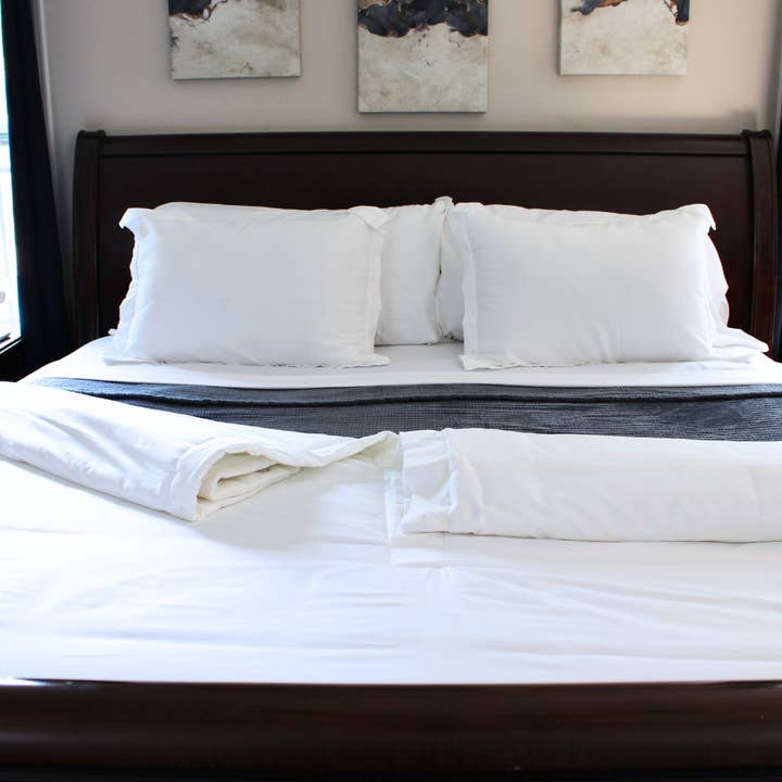dual Duvet - Chic White for wholesale by dual Duvet, LLC