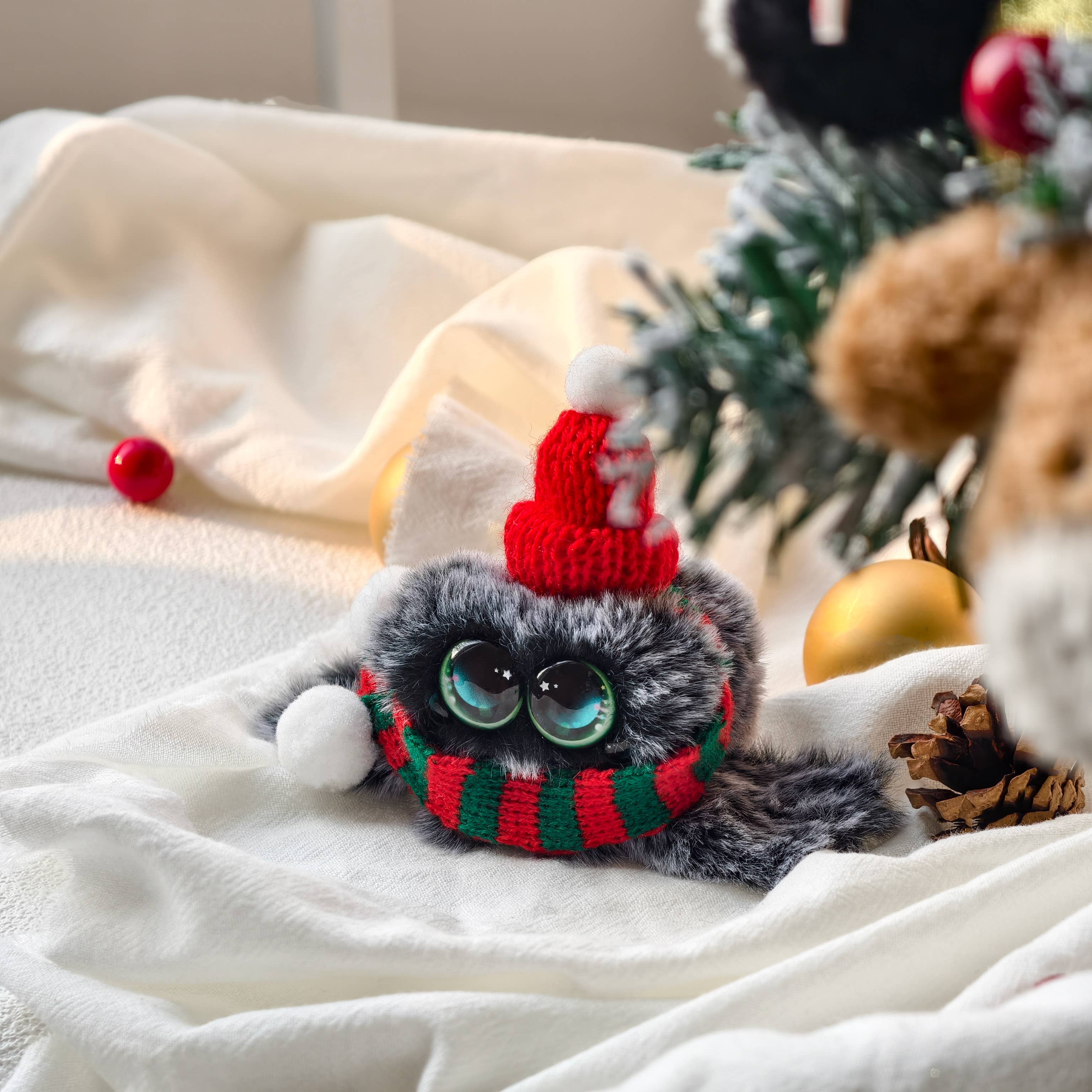 Hello Claws Limited - Wholesale Stuffed/Plush Toy - Kids & Baby - Snowball | Spider Plush Toy8