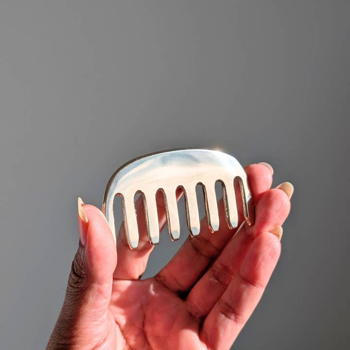 Herbal Edge - Wholesale Hair Brush/Comb - Kansa Massage Comb1