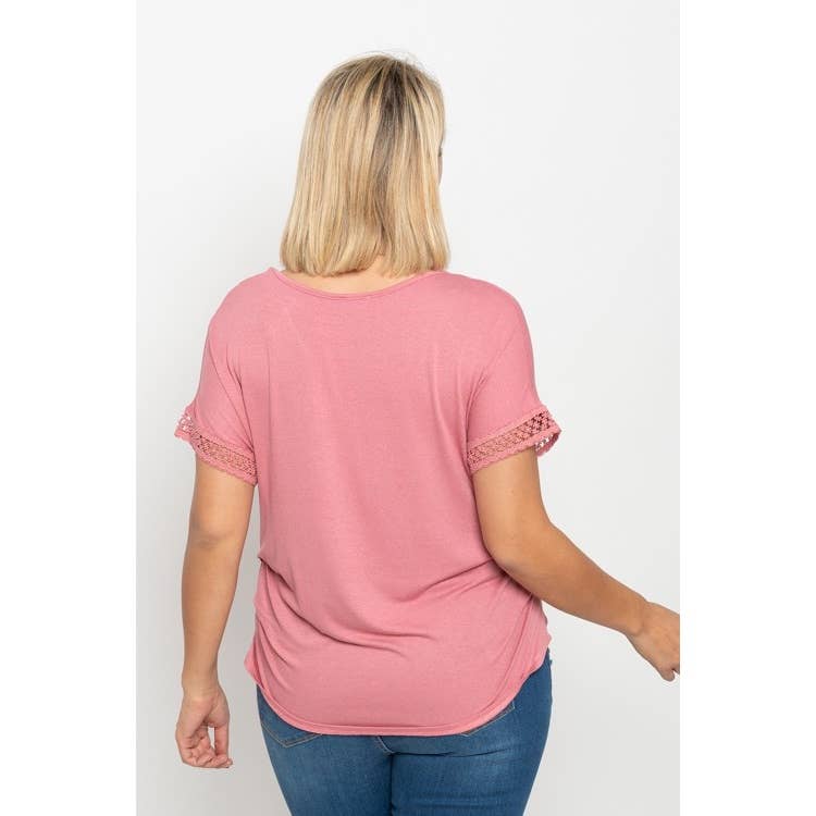 Curve Market - Wholesale Knit Top - Women's - PLUS SIZE CROCHET TRIM SHORT SLEEVE TEE3