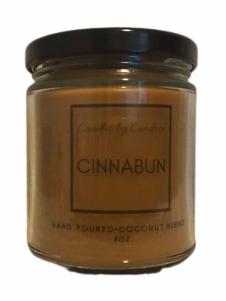 CinnaBun - Geurkaars (seizoensartikel) - Groothandel voor wholesale door Candles by Candace LLC