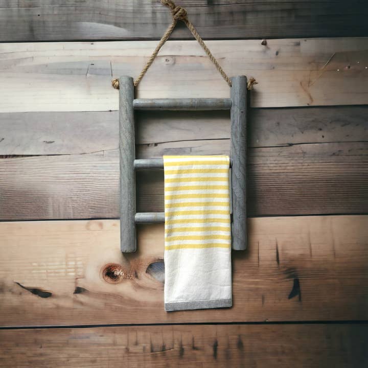 Wilco Home – wholesale Tea towel – Tea Towel 3-Rung Wall Ladder with Rope Hanger